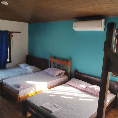 Hostel Marisol ซามารา ภายนอก รูปภาพ