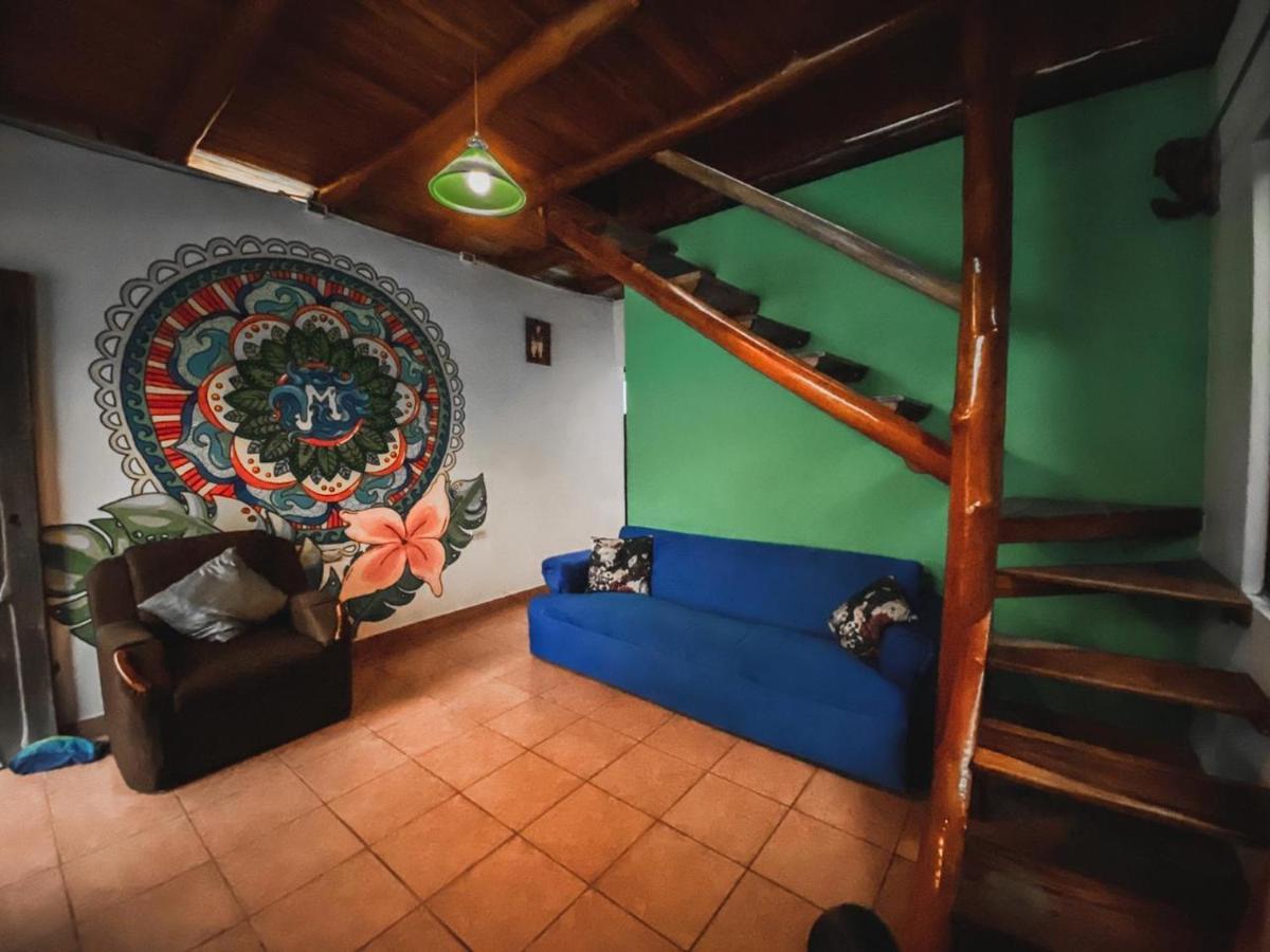 Hostel Marisol ซามารา ภายนอก รูปภาพ