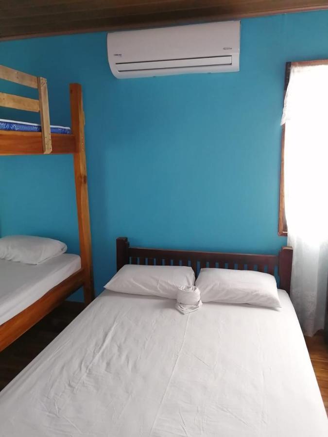 Hostel Marisol ซามารา ภายนอก รูปภาพ