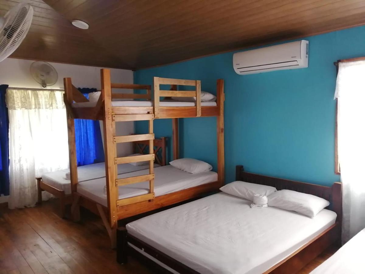 Hostel Marisol ซามารา ภายนอก รูปภาพ
