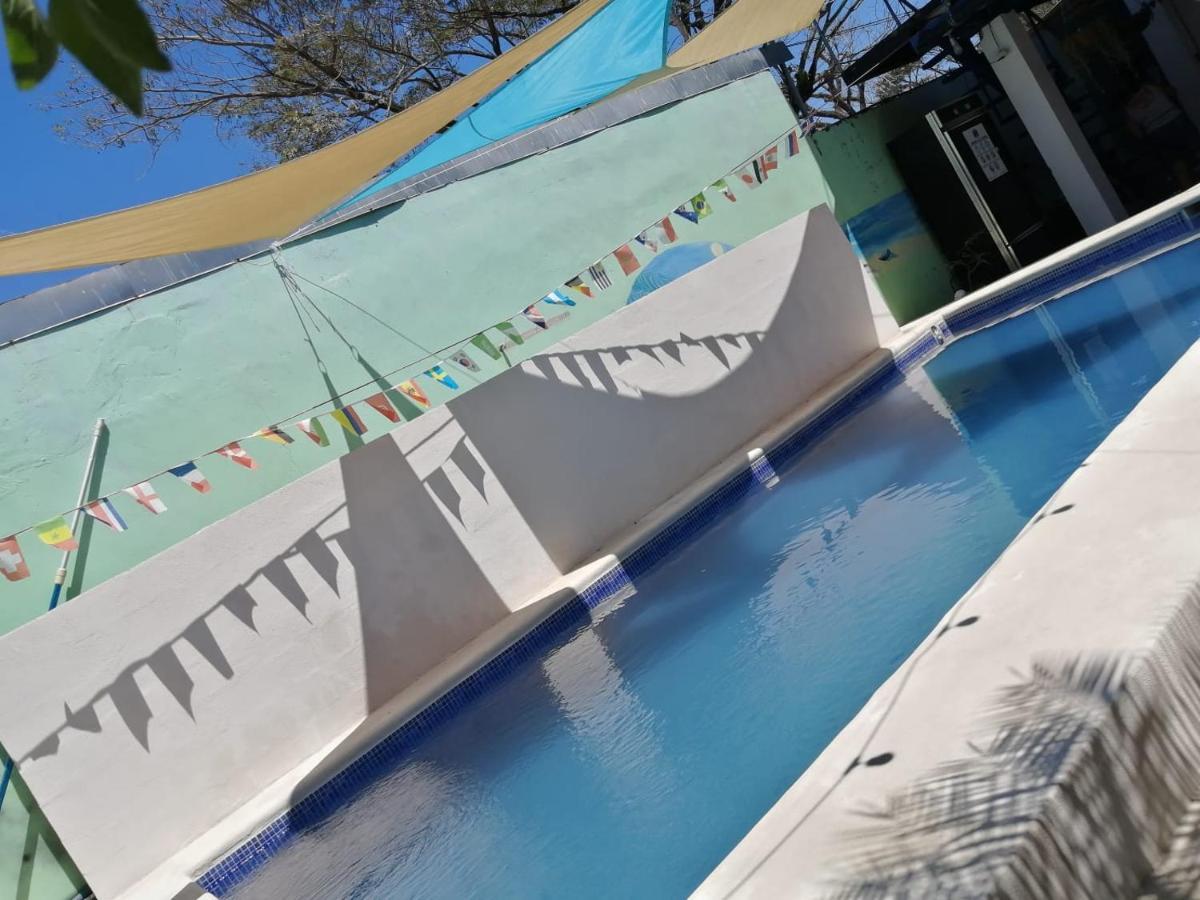 Hostel Marisol ซามารา ภายนอก รูปภาพ