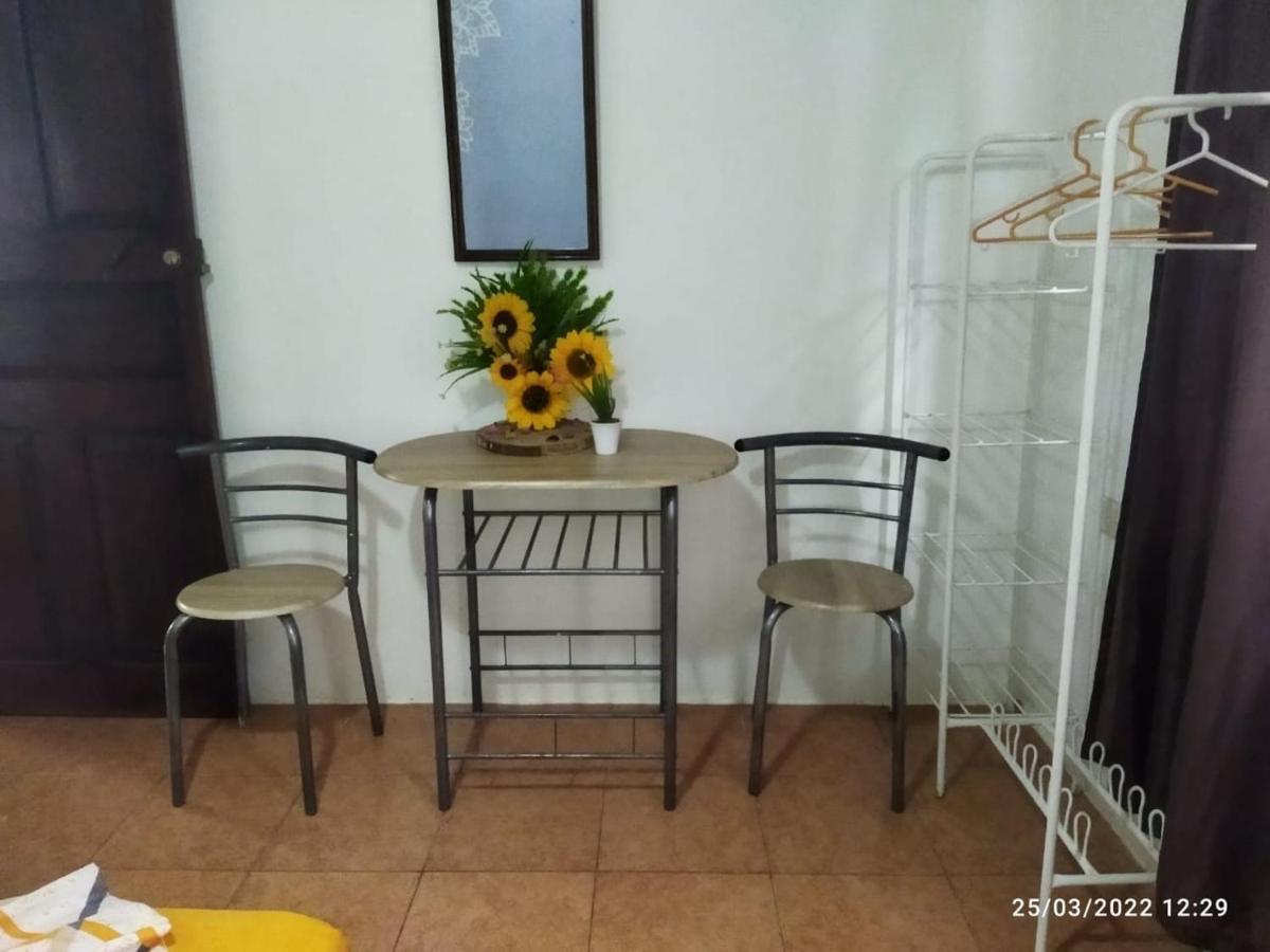 Hostel Marisol ซามารา ภายนอก รูปภาพ