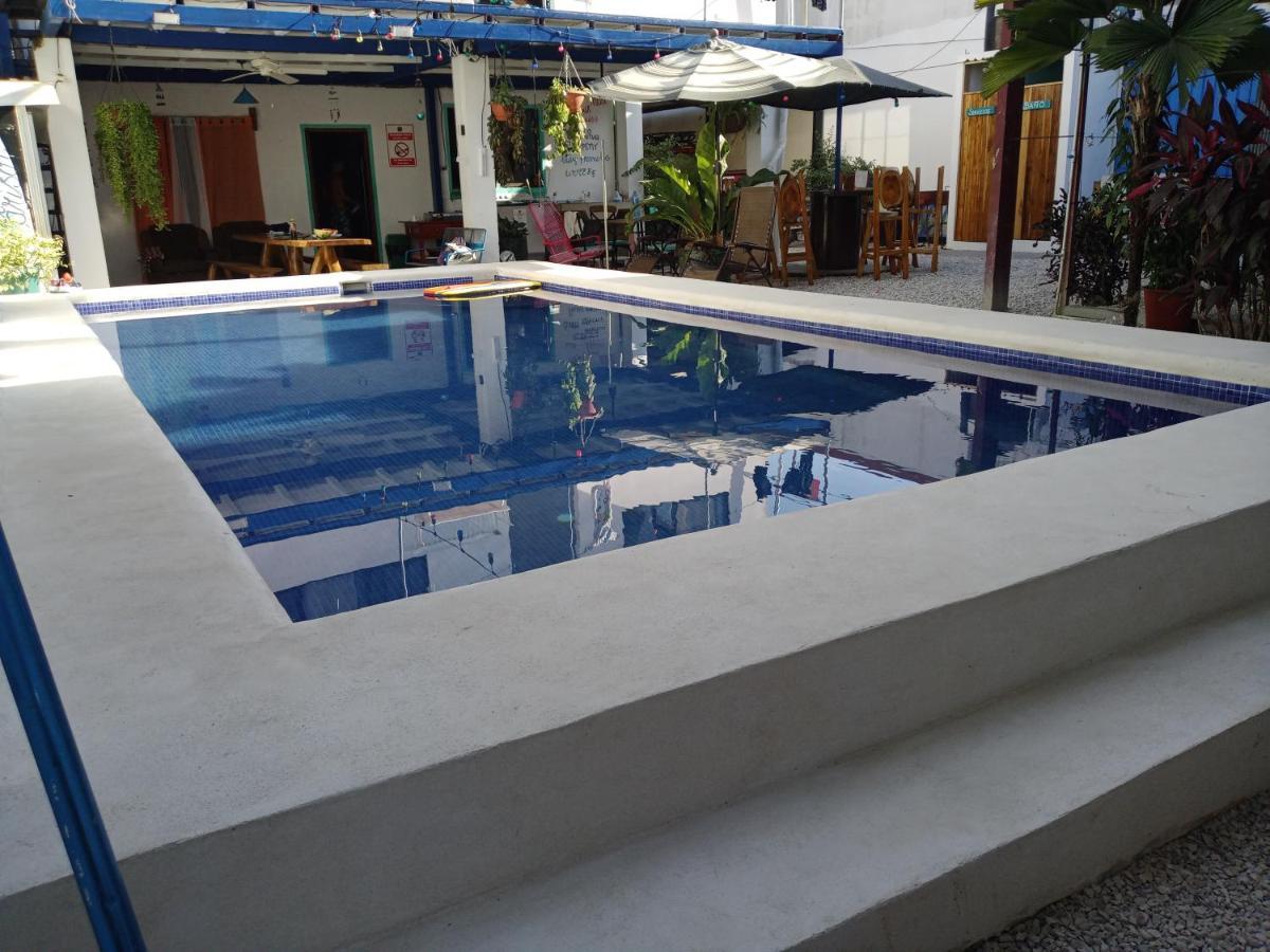 Hostel Marisol ซามารา ภายนอก รูปภาพ