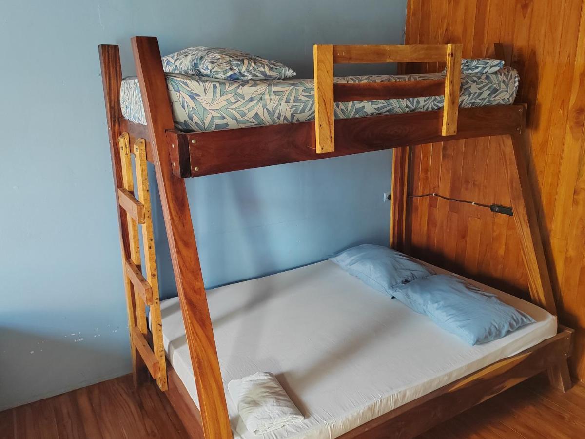 Hostel Marisol ซามารา ภายนอก รูปภาพ